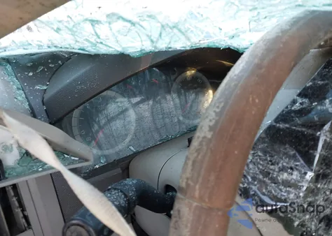 2009 Ford Escape Hybrid Limited z USA, uszkodzony, nr VIN 1FMCU59379KB86385